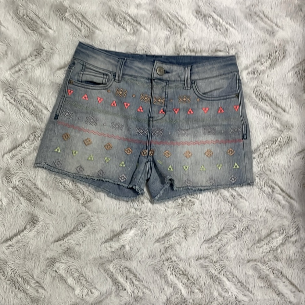 Girls Jean shorts with designs